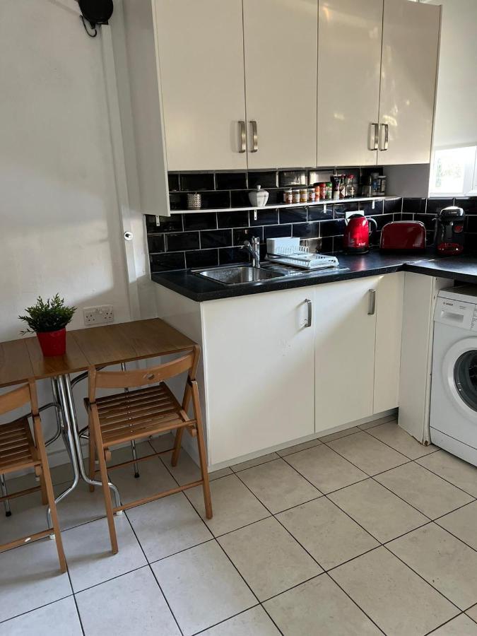 London City Apartment Экстерьер фото